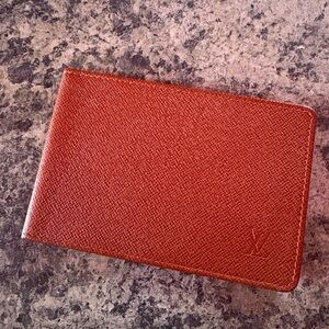 LV Taiga Card/Pass Holder 🤎